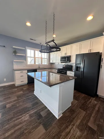 $2,500 | 5700 Baywater Drive, Newburgh, IN 47630