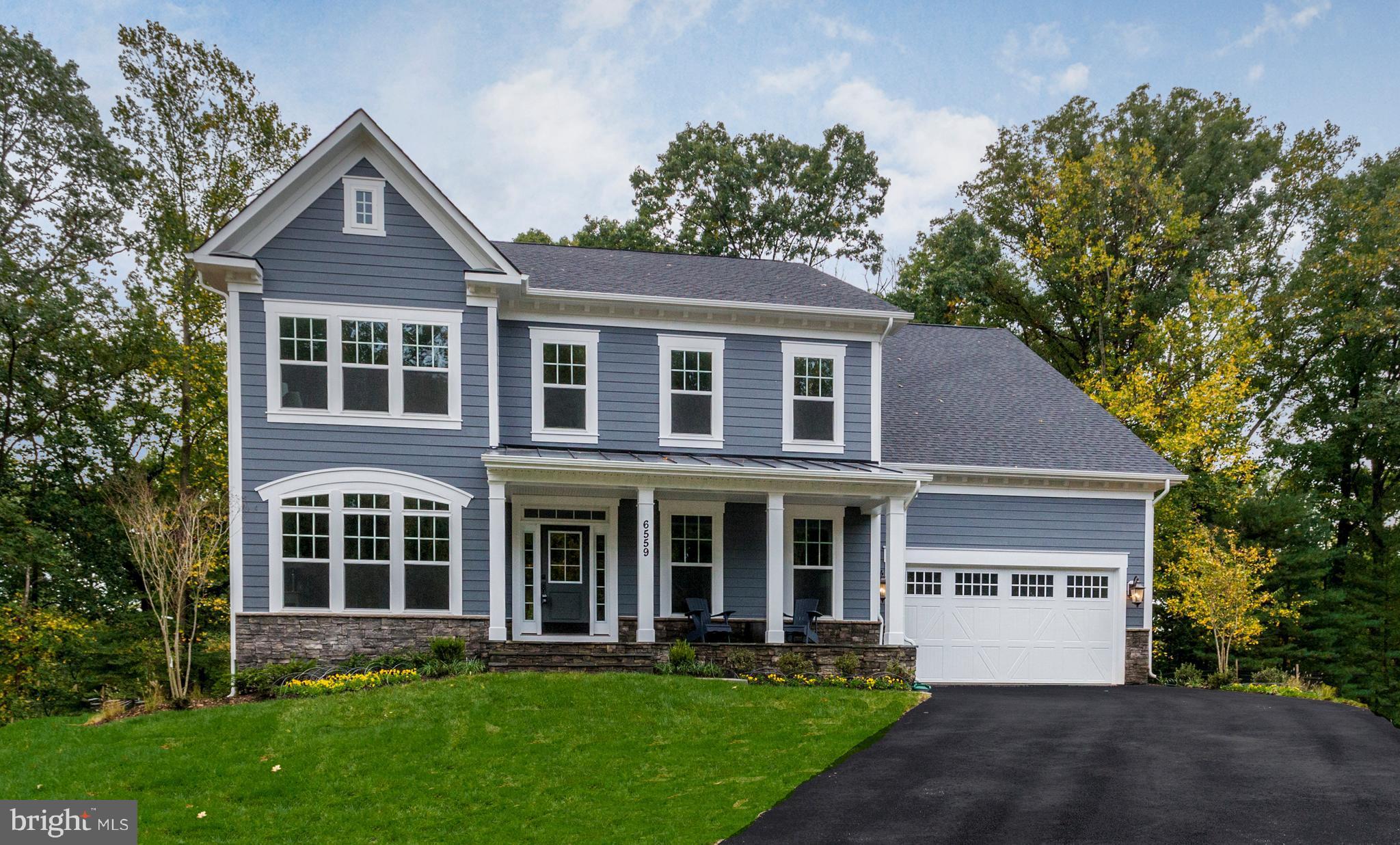 2557 Rambling Road Vienna, VA 22181 - Photo 1 of 29 Exterior (Front)