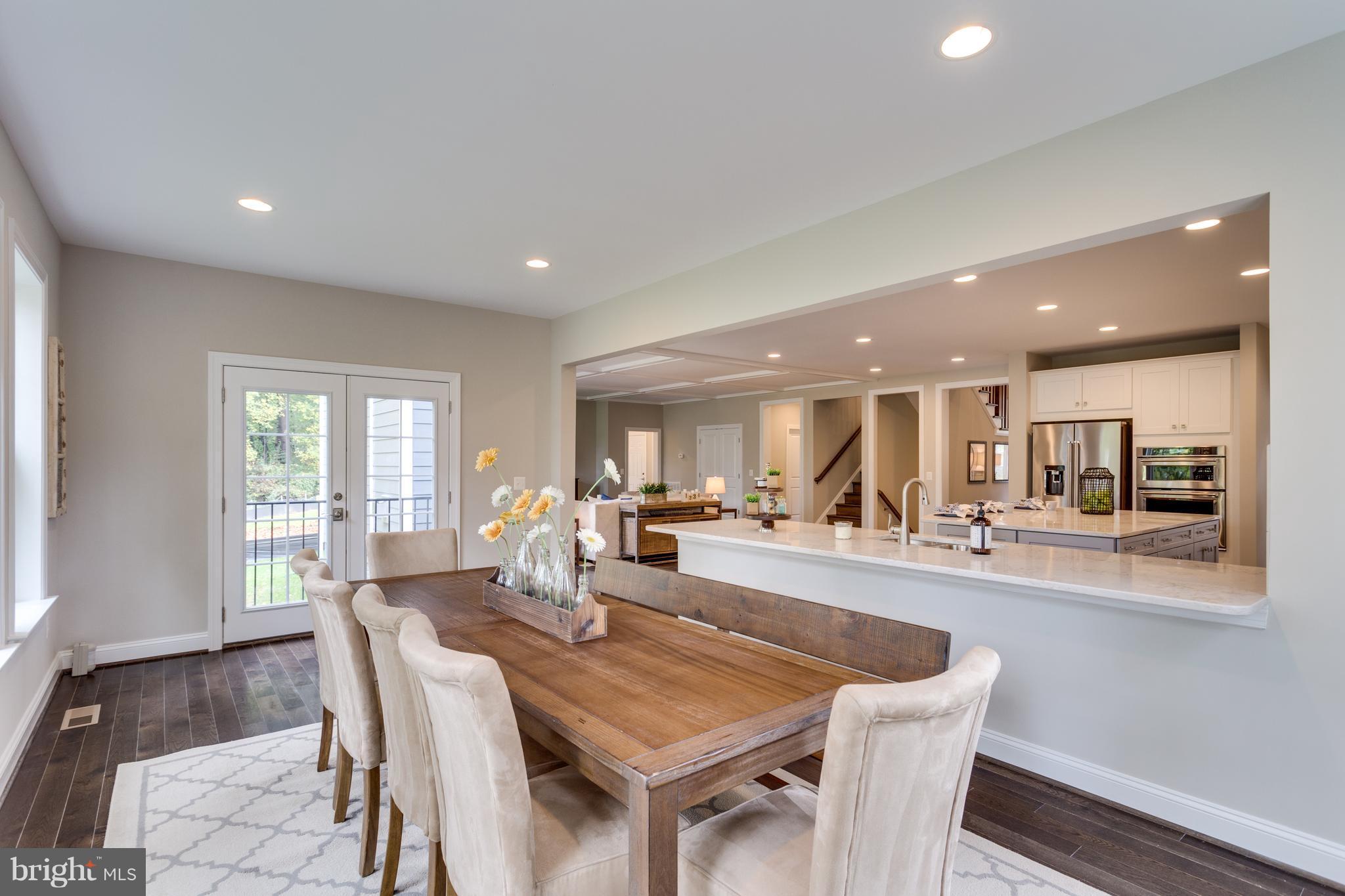 2557 Rambling Road Vienna, VA 22181 - Photo 15 of 29 Kitchen