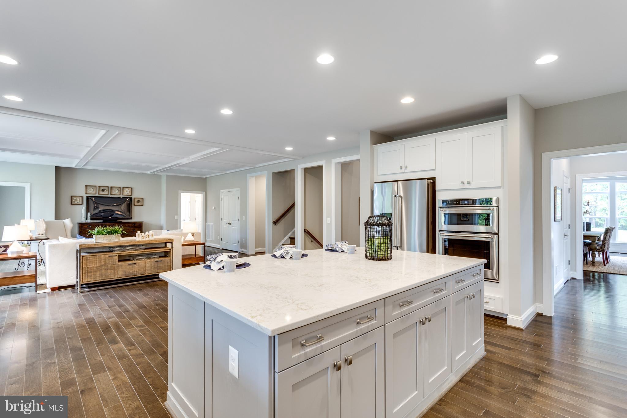 2557 Rambling Road Vienna, VA 22181 - Photo 17 of 29 Kitchen