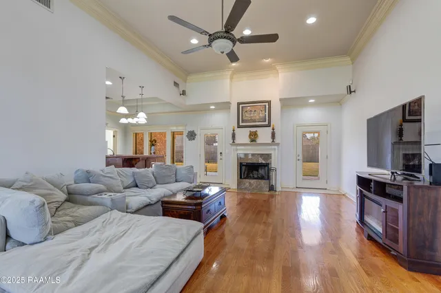 $325,000 | 2402 Terre Ruelle, New Iberia, LA 70563