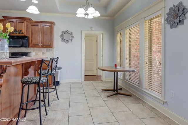 $325,000 | 2402 Terre Ruelle, New Iberia, LA 70563