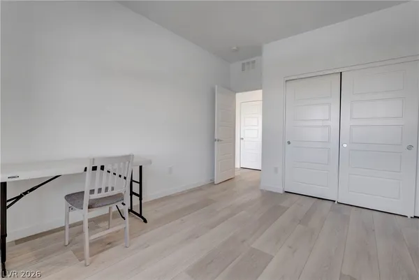$3,000 | 904 Kings Clf Lane, Las Vegas, NV 89138