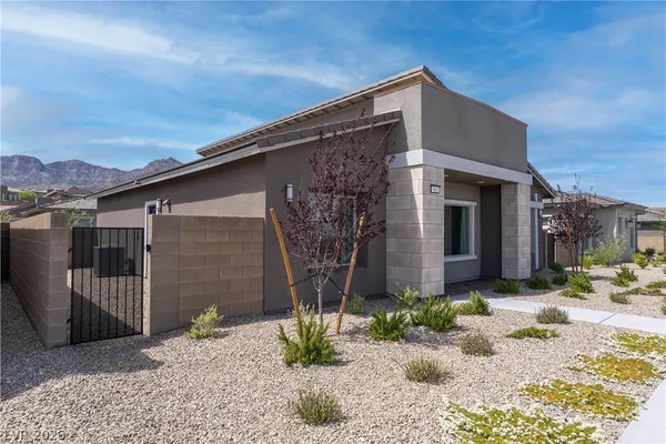 $3,000 | 904 Kings Clf Lane, Las Vegas, NV 89138