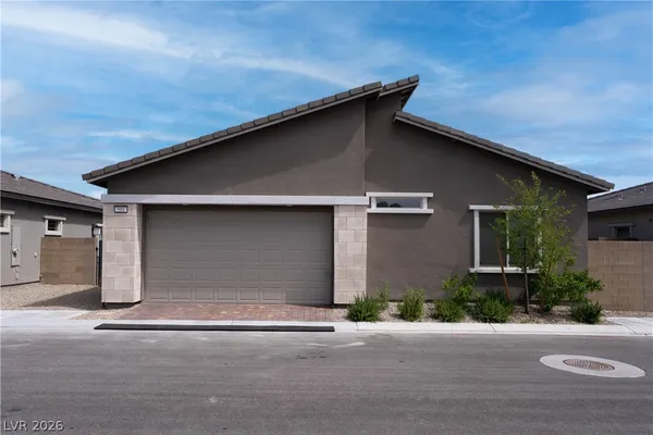 $3,000 | 904 Kings Clf Lane, Las Vegas, NV 89138