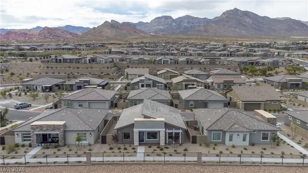 $3,000 | 904 Kings Clf Lane, Las Vegas, NV 89138