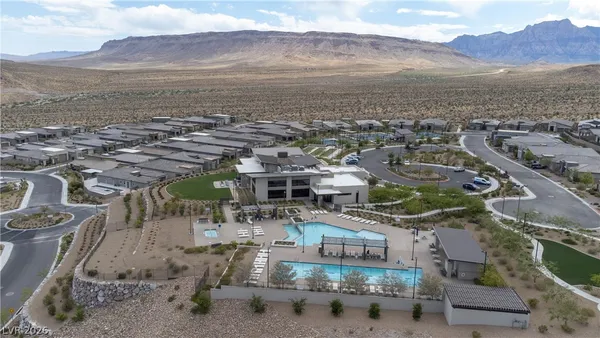 $3,000 | 904 Kings Clf Lane, Las Vegas, NV 89138