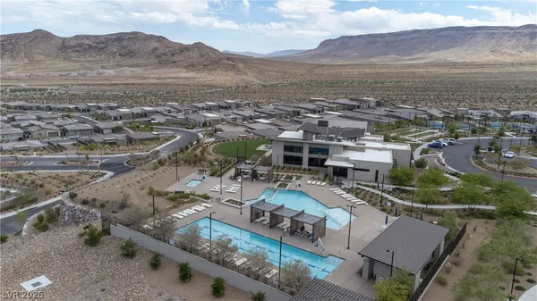 $3,000 | 904 Kings Clf Lane, Las Vegas, NV 89138