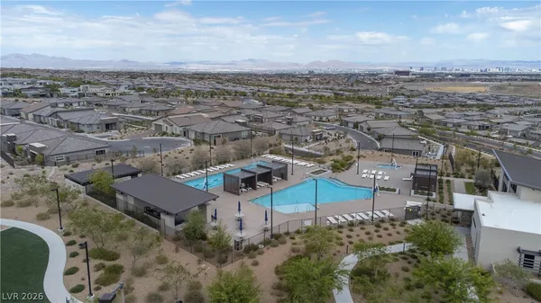 $3,000 | 904 Kings Clf Lane, Las Vegas, NV 89138