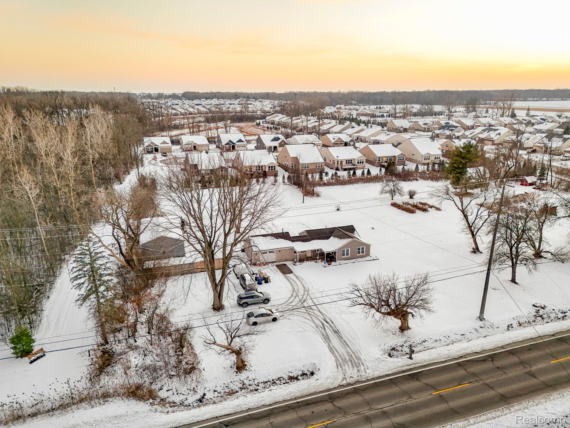 50001 Geddes Road Canton, MI 48188 - Photo 6 of 41 06.jpg