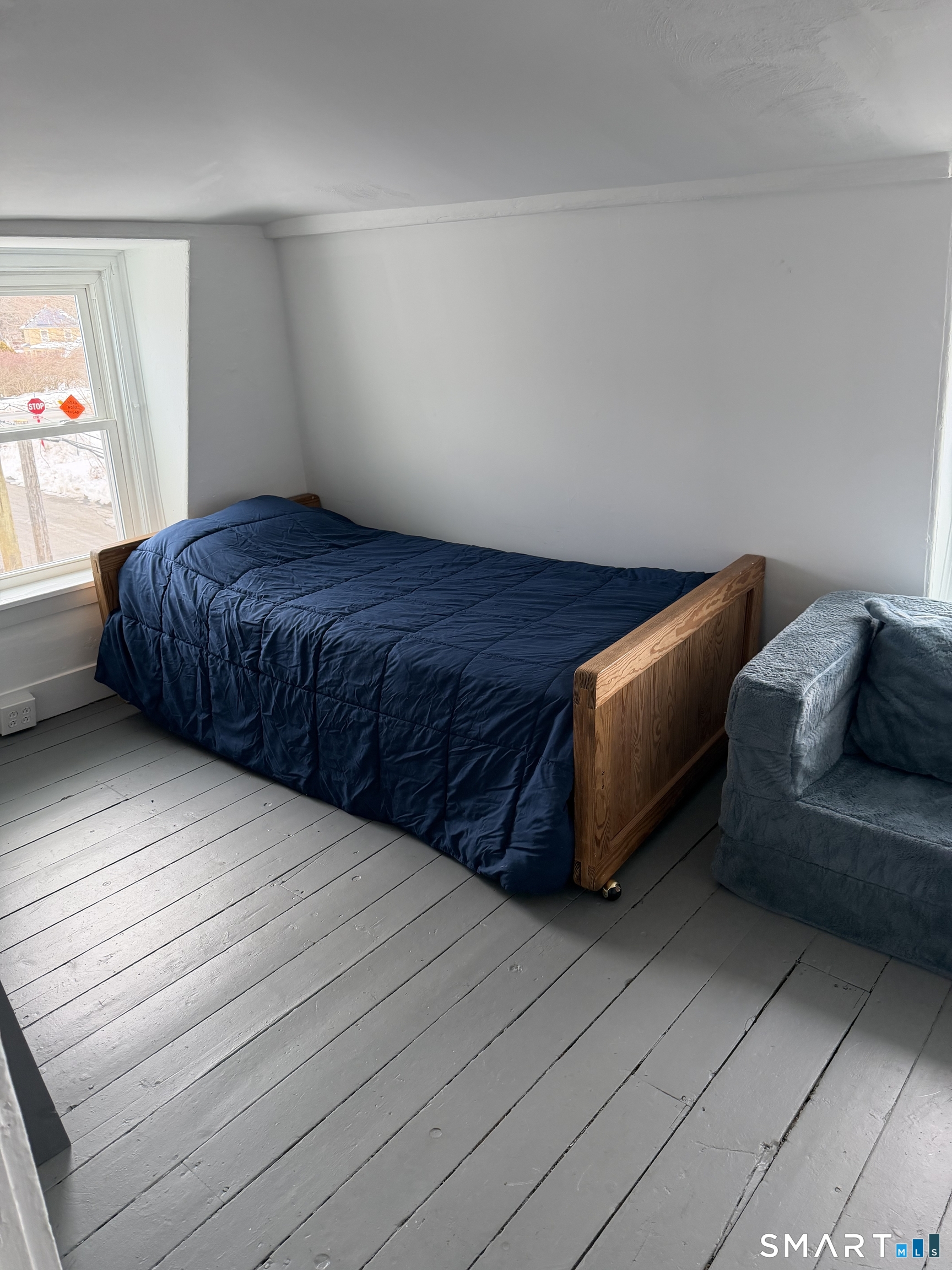 246 Ledyard Street New London, CT 06320 - Photo 34 of 40 Located on Third Floor