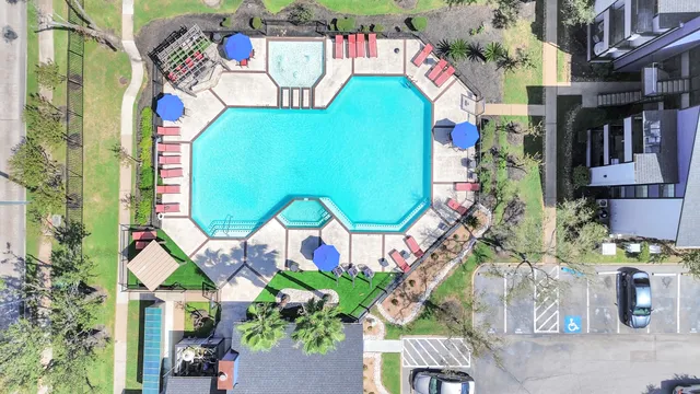 $899 | 2701 West Bellfort Avenue, Unit 1004, Houston, TX 77054