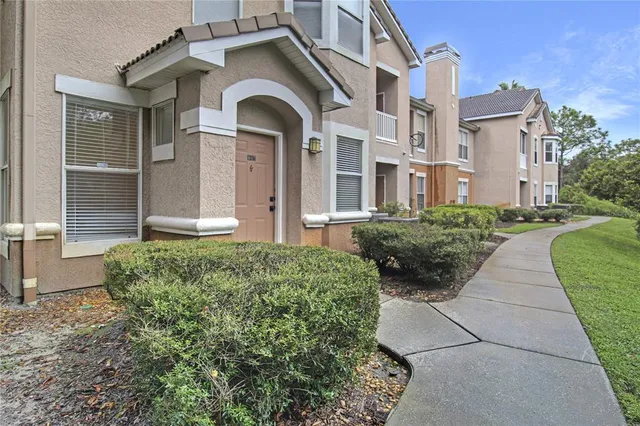 $220,000 | 10407 Villa View Circle, Unit 10407, Tampa, FL 33647