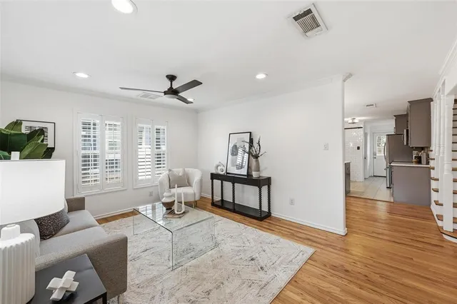 $420,000 | 3816 Calmont Avenue, Fort Worth, TX 76107