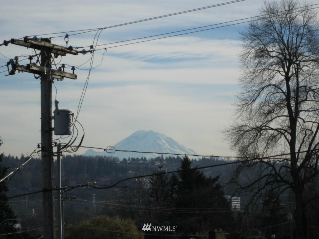 206 Northwest 4th Street Renton, WA 98057 - Photo 19 of 20