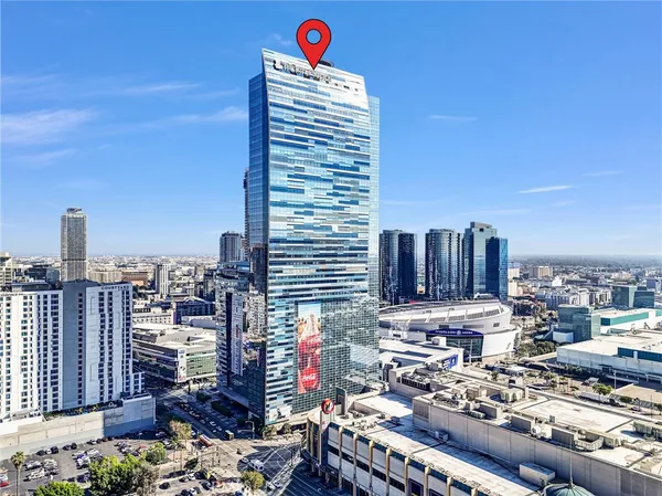 $6,380,000 | 900 West Olympic Boulevard, Unit 50A, Los Angeles, CA 90015