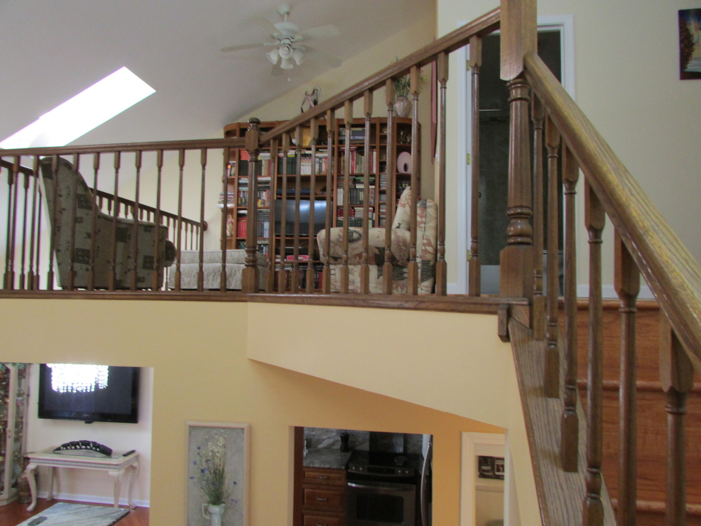 926 Ridgefield Lane Wheeling, IL 60090 - Photo 13 of 28
