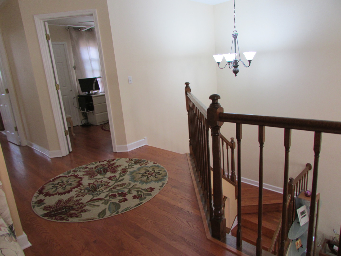926 Ridgefield Lane Wheeling, IL 60090 - Photo 17 of 28
