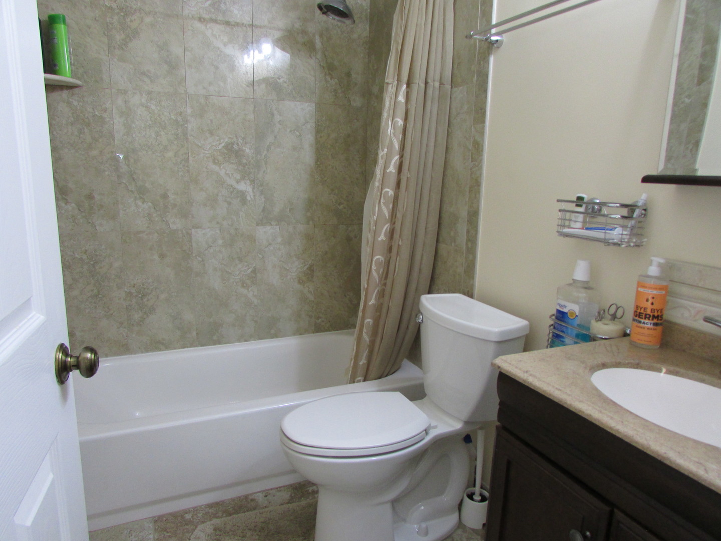 926 Ridgefield Lane Wheeling, IL 60090 - Photo 21 of 28