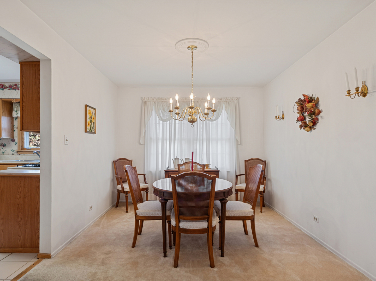 4141 Longmeadow Road Downers Grove, IL 60515 - Photo 4 of 17 Gallery Image 4