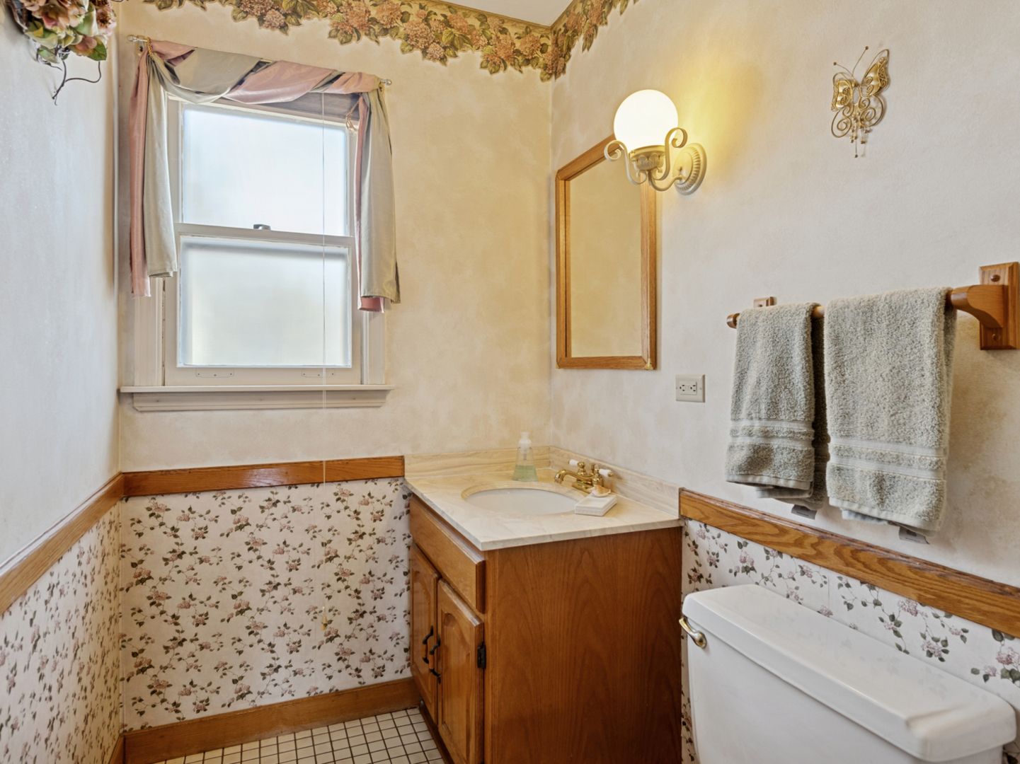 4141 Longmeadow Road Downers Grove, IL 60515 - Photo 5 of 17 Gallery Image 5