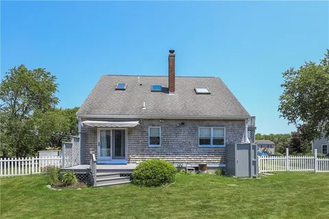 $985,000 | 35 Wild Cherry Drive, Little Compton, RI 02837
