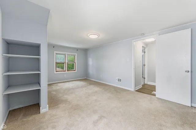 $325,000 | 805 Norfolk Avenue, Westchester, IL 60154