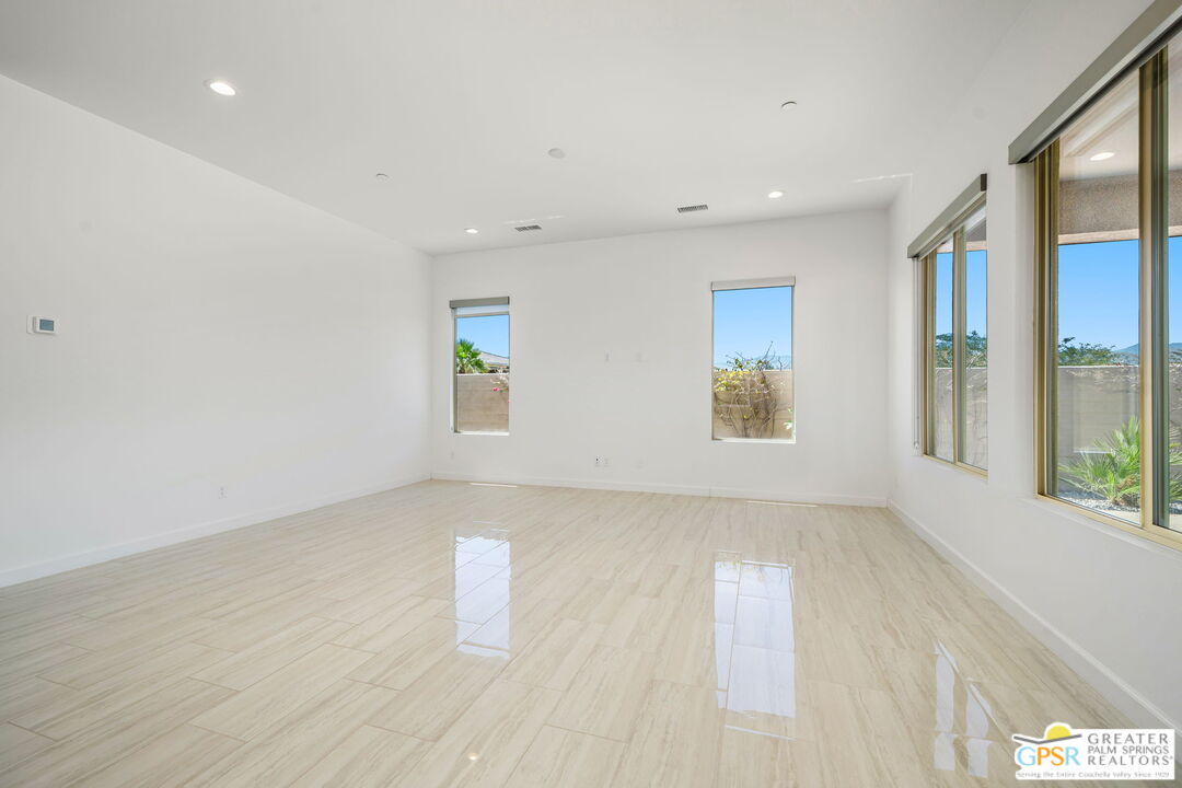 23 Sherry Rancho Mirage, CA 92270 - Photo 13 of 43