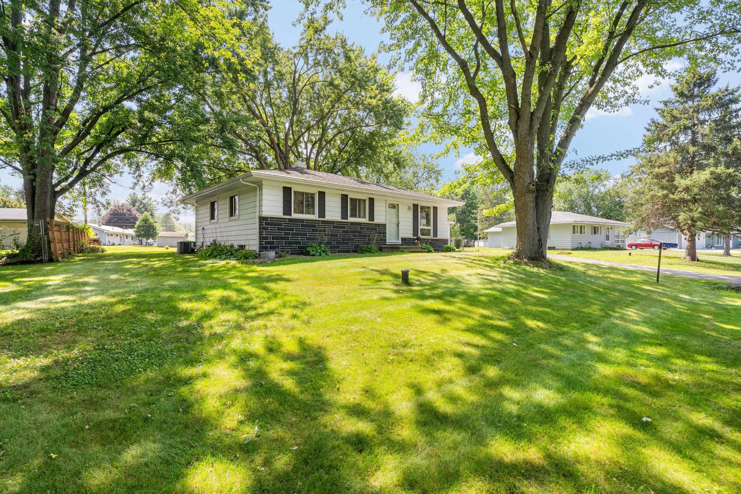 W14256 Highland Terrace Ripon, WI 54971 - Photo 23 of 29 Gallery Image 23