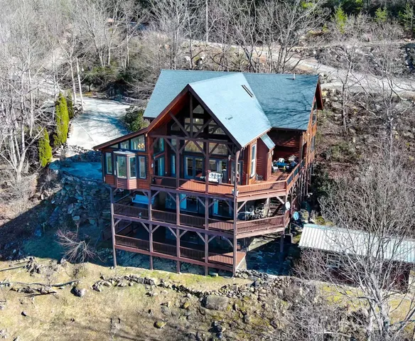 $915,000 | 60 East Valley View Drive, Marion, NC 28752