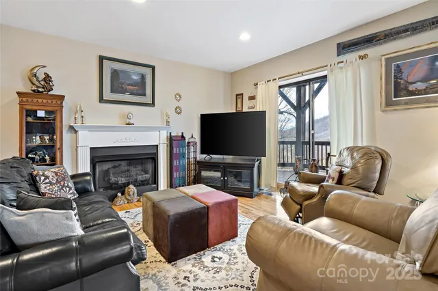 $915,000 | 60 East Valley View Drive, Marion, NC 28752