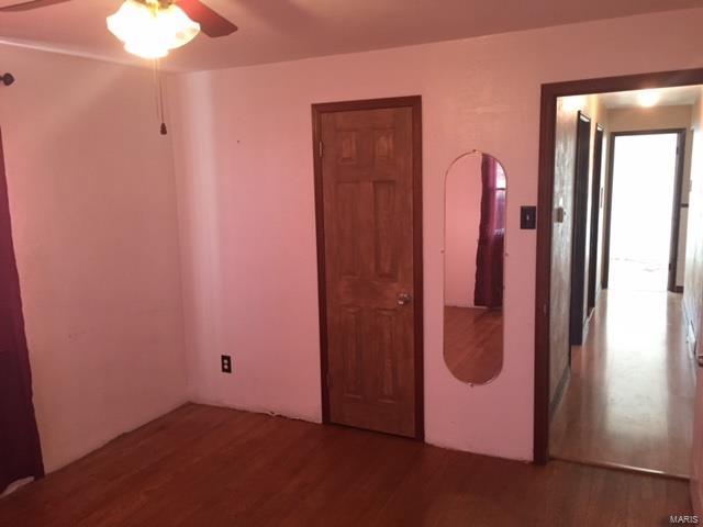 9527 MacKenzie Road St. Louis, MO 63123 - Photo 8 of 19