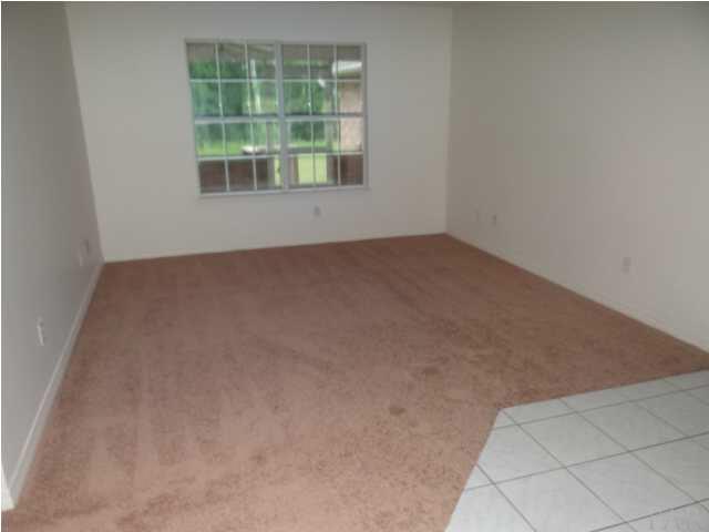 3611 Stefani Road Cantonment, FL 32533 - Photo 4 of 25 Gallery Image 4