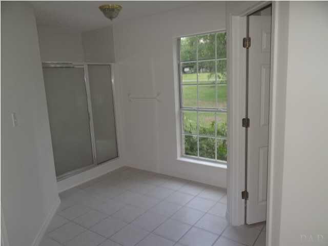 3611 Stefani Road Cantonment, FL 32533 - Photo 7 of 25 Gallery Image 7