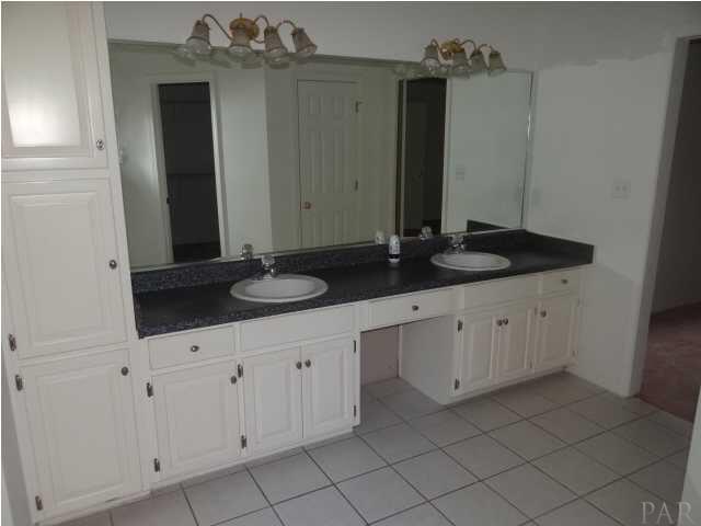 3611 Stefani Road Cantonment, FL 32533 - Photo 10 of 25 Gallery Image 10