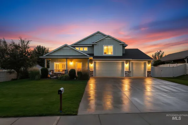 $549,900 | 1101 Saddle Horn Lane, Parma, ID 83660