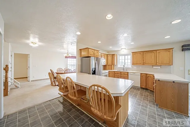 $825,000 | 3071 East 670 North, Roberts, ID 83444