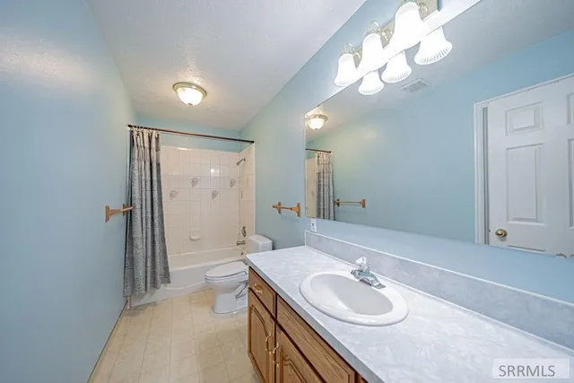 $825,000 | 3071 East 670 North, Roberts, ID 83444