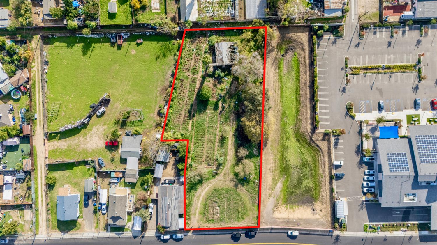 132 Pecos Avenue Modesto, CA 95351 - Photo 11 of 26