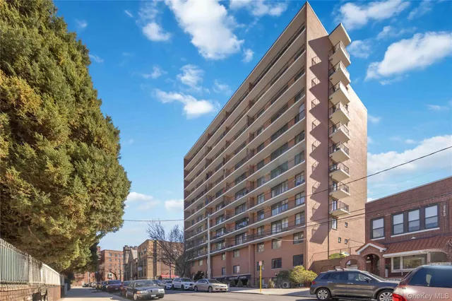 $799,000 | 23-22 30th Road, Unit 7D | Astoria