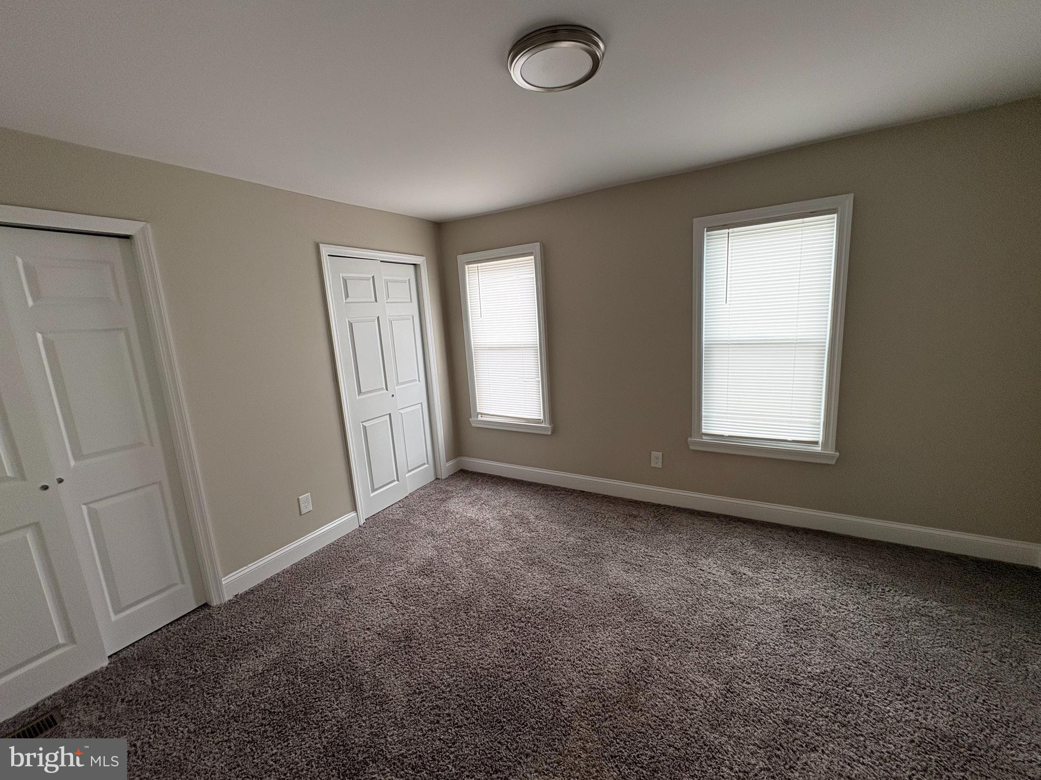 806 High Street Burlington, NJ 08016 - Photo 8 of 16