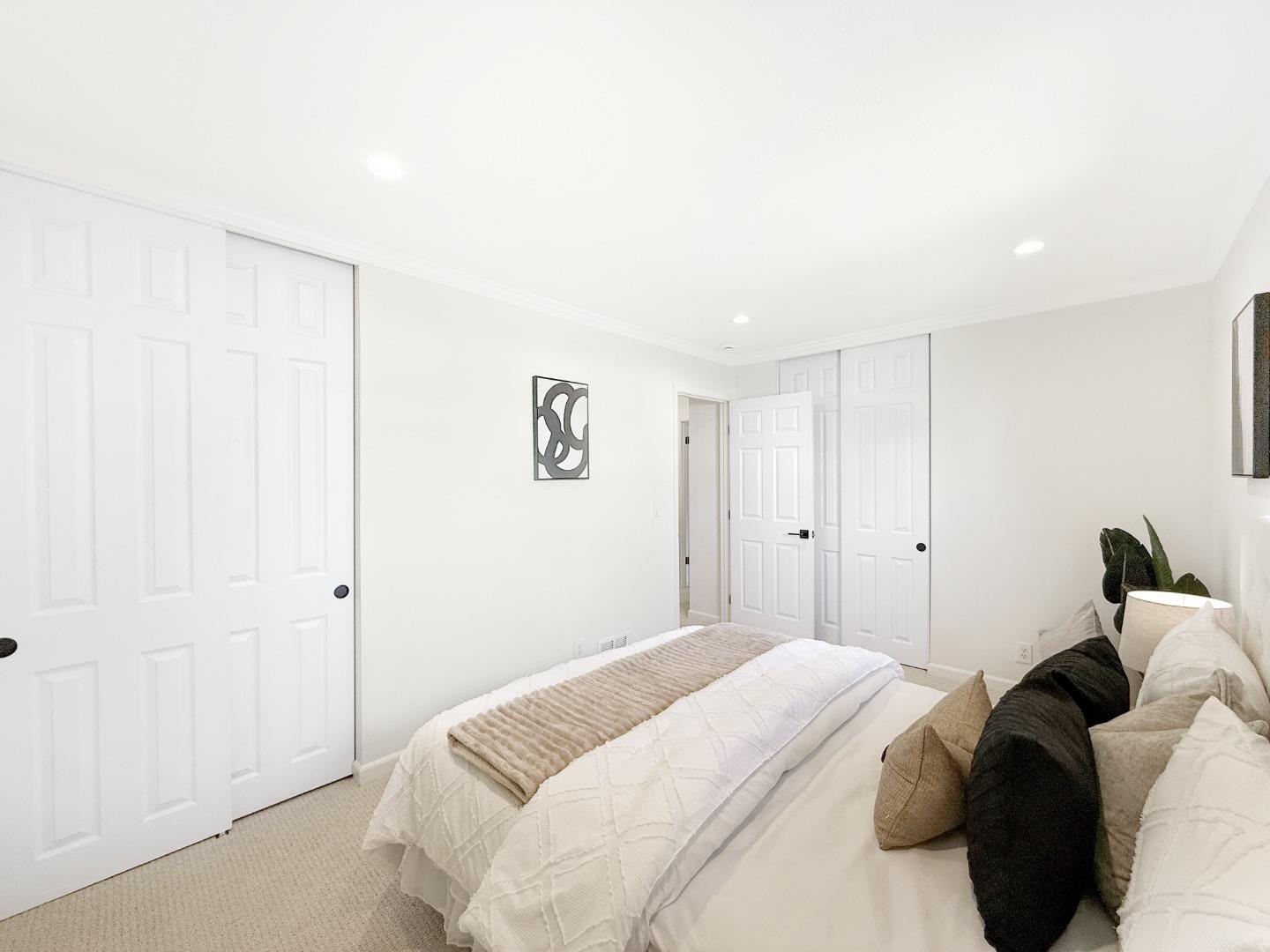 125 Connemara Way, Unit 98 Sunnyvale, CA 94087 - Photo 31 of 36