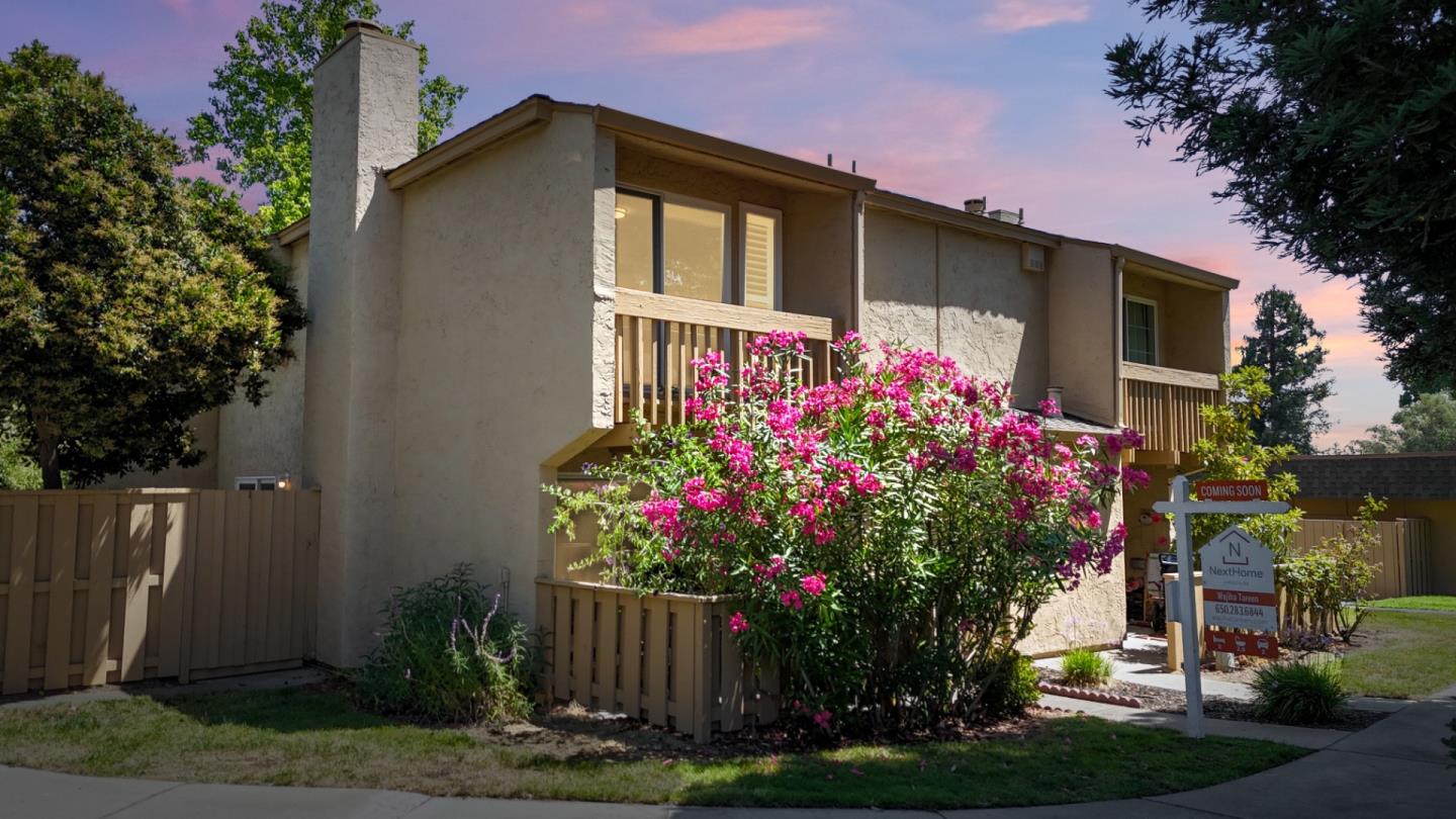 125 Connemara Way, Unit 98 Sunnyvale, CA 94087 - Photo 5 of 36