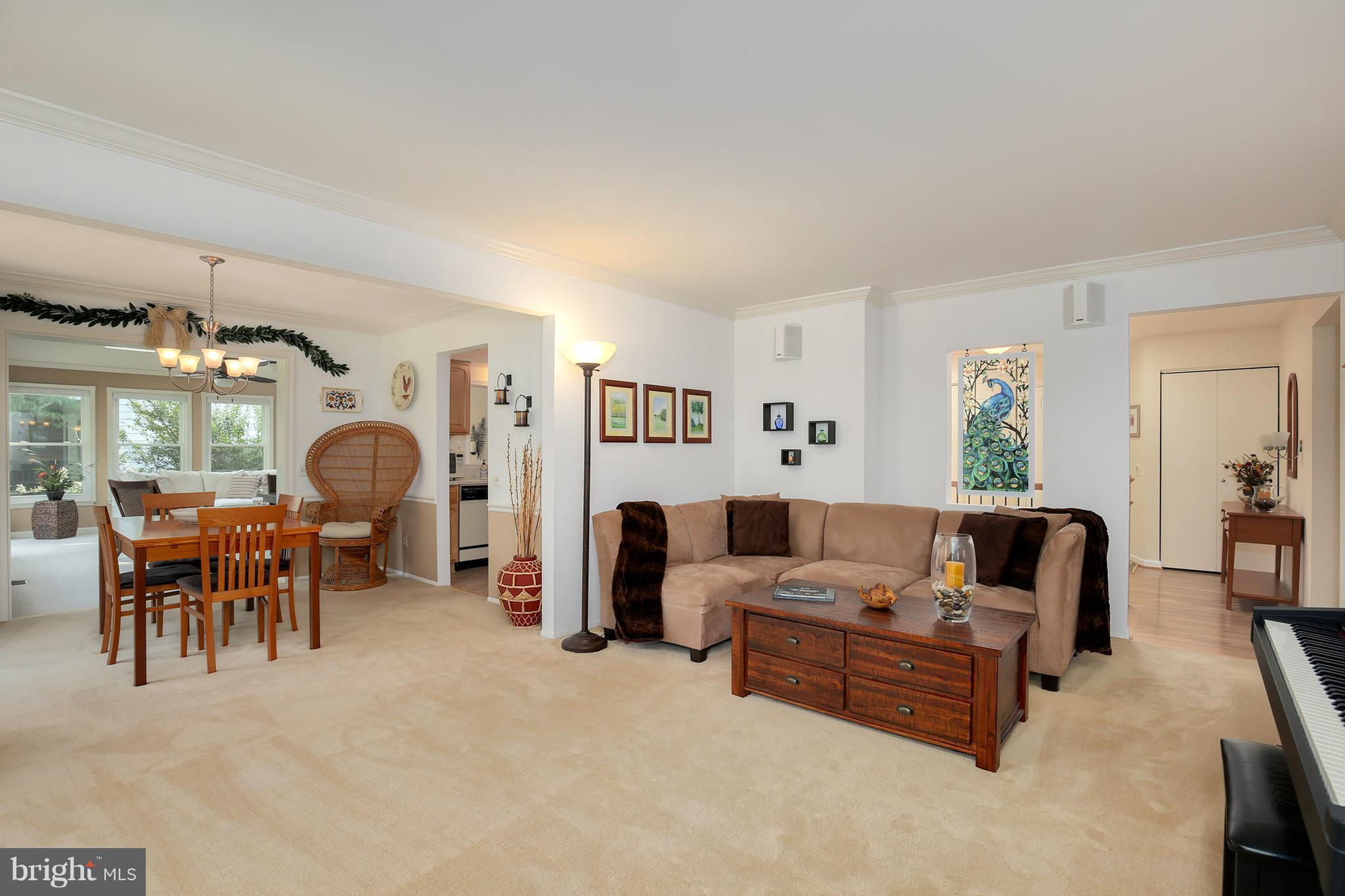 2220 Countryside Drive Silver Spring, MD 20905 - Photo 14 of 30 Living Room