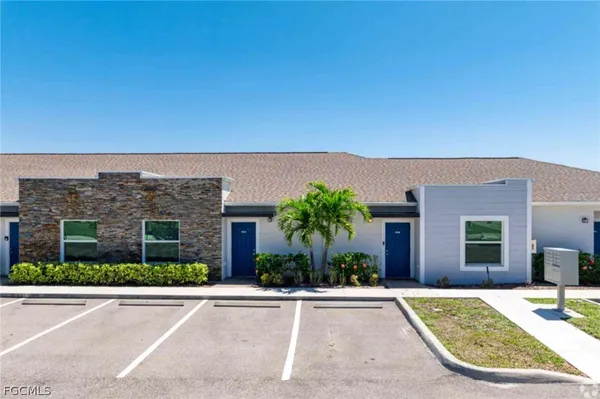 $1,445 | 3221 Southwest 8th Place, Unit 104, Cape Coral, FL 33914