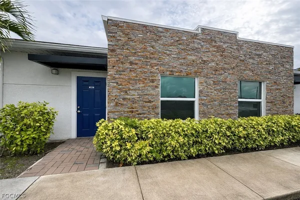 $1,445 | 3221 Southwest 8th Place, Unit 104, Cape Coral, FL 33914