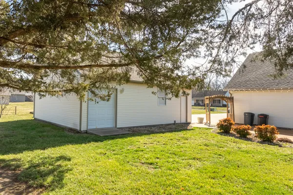 $330,000 | 131 Brian Avenue, Murphysboro, IL 62966