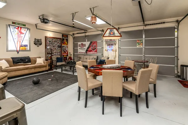 $330,000 | 131 Brian Avenue, Murphysboro, IL 62966