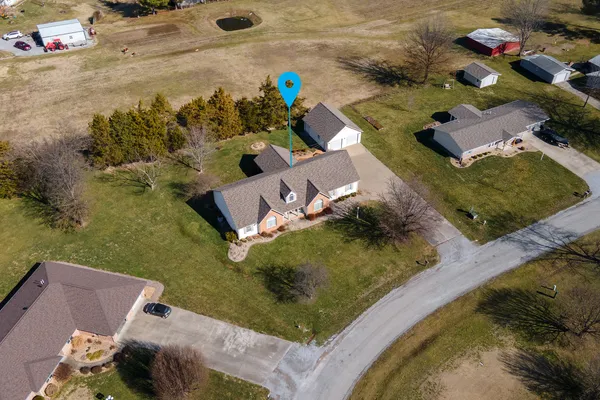 $330,000 | 131 Brian Avenue, Murphysboro, IL 62966