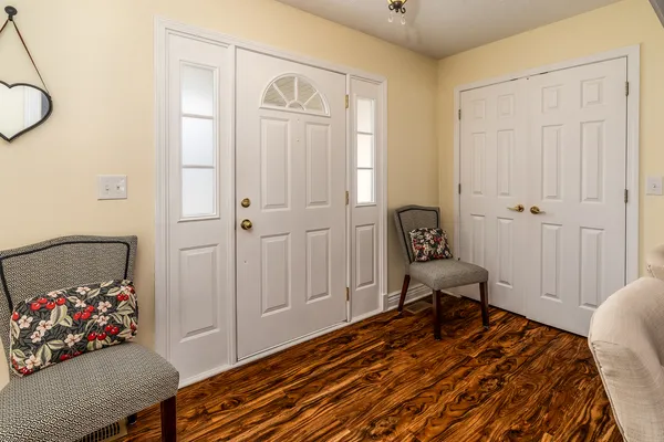 $330,000 | 131 Brian Avenue, Murphysboro, IL 62966